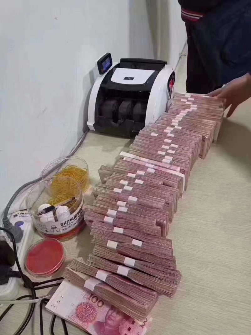 鸡翅中郑州万邦物流园冻品区