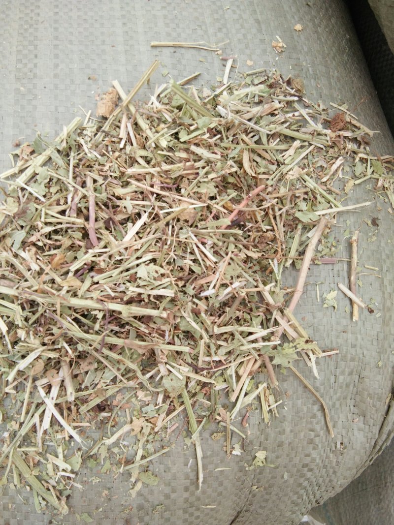 花生秧牛羊草，马兔驴优质草料，猪鹅花生秧草粉，原草