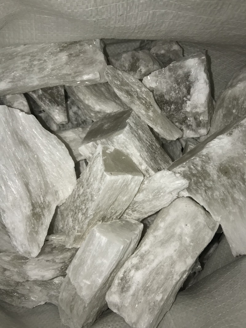 正宗湖北石膏符合医药用级别