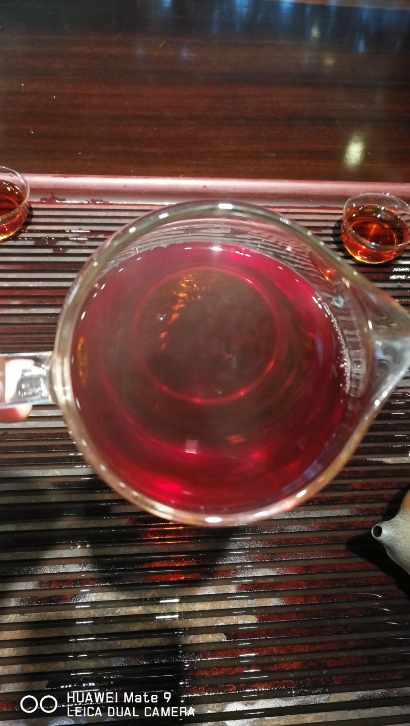 2010年六堡霜降中叶茶