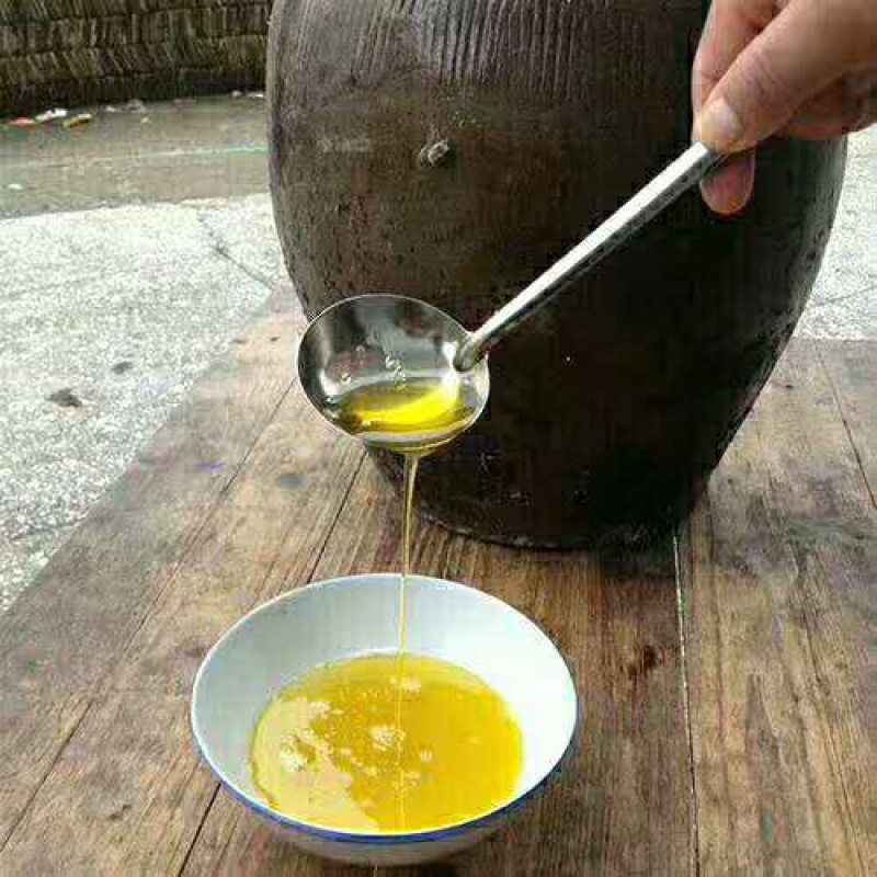 2019新自家现榨山茶油，原始熬炼，天然无添加