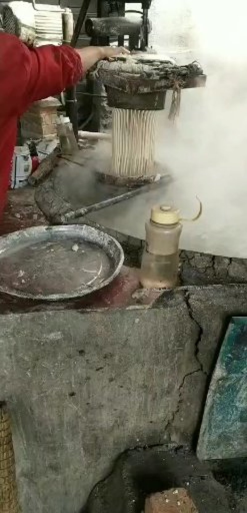 纯红薯粉条细粉宽粉大量供应！