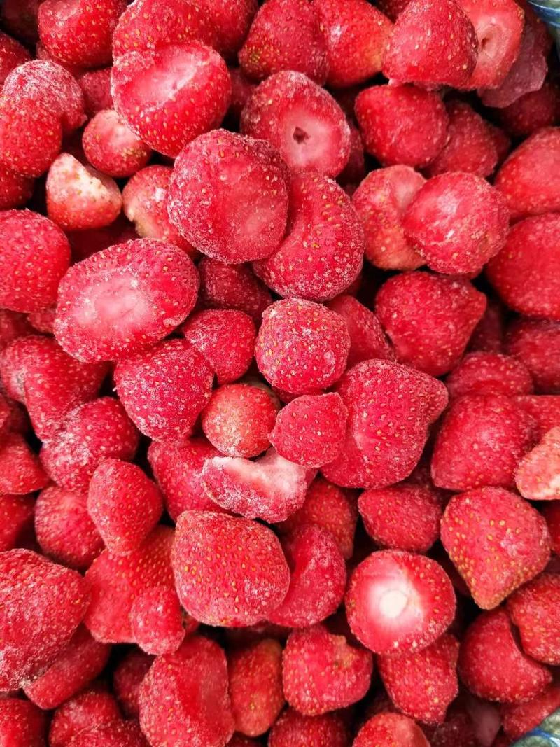 冷冻速冻：甜查理美十三草莓颜色好看个头适中质量非常好