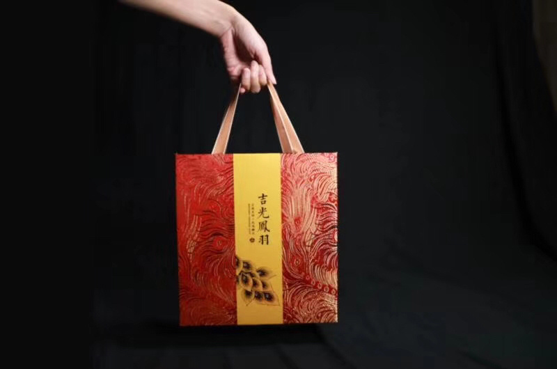 宫廷普洱茶熟茶饼357g勐海宫廷一口料