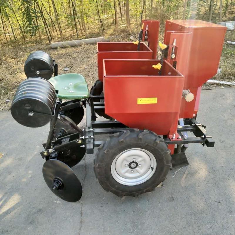 洋姜施肥播种机四轮拖拉机带土豆种植机洋芋种植机