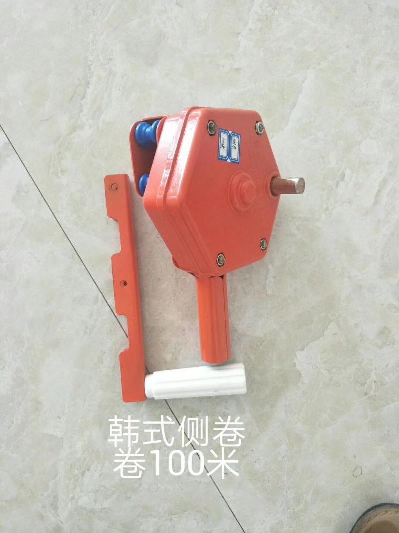 温室大棚手动卷膜器质量好价格美丽厂家直销