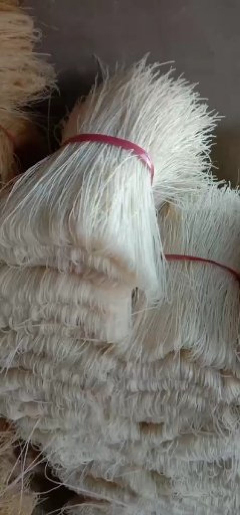 自家粉条厂常年批发零售各种纯手工粉条，质量好价格优