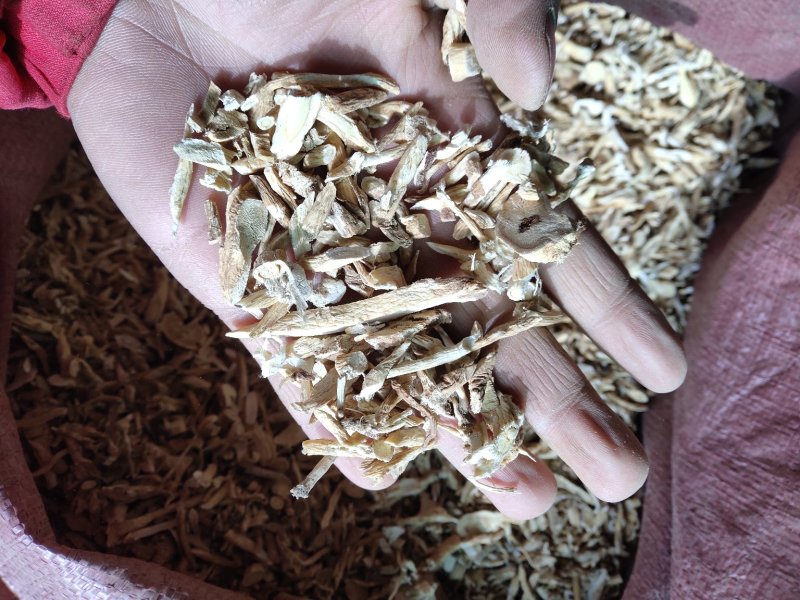 黄芪个棒不规则1000克批发零售品种齐全量大从优