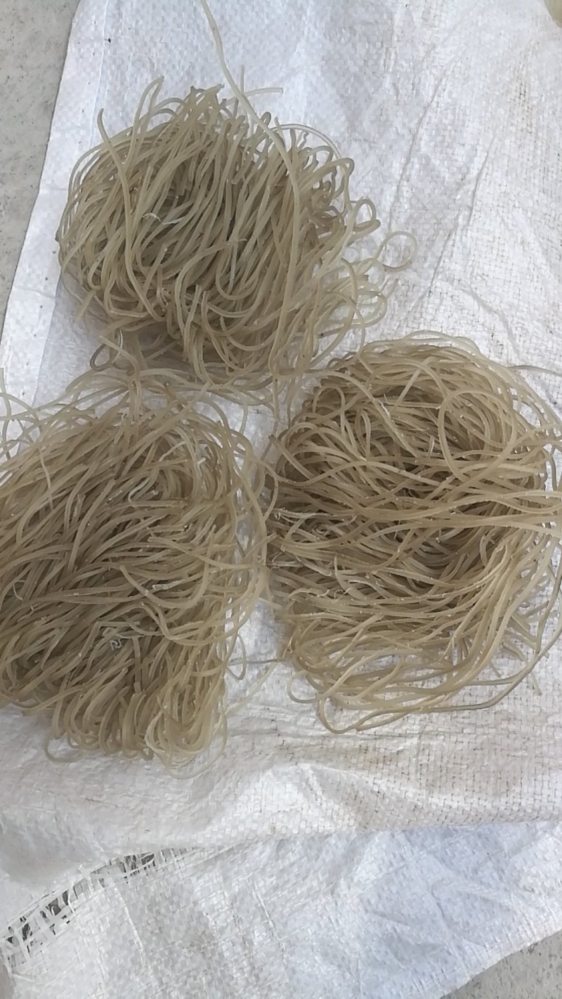 纯人工做出红薯粉粉丝