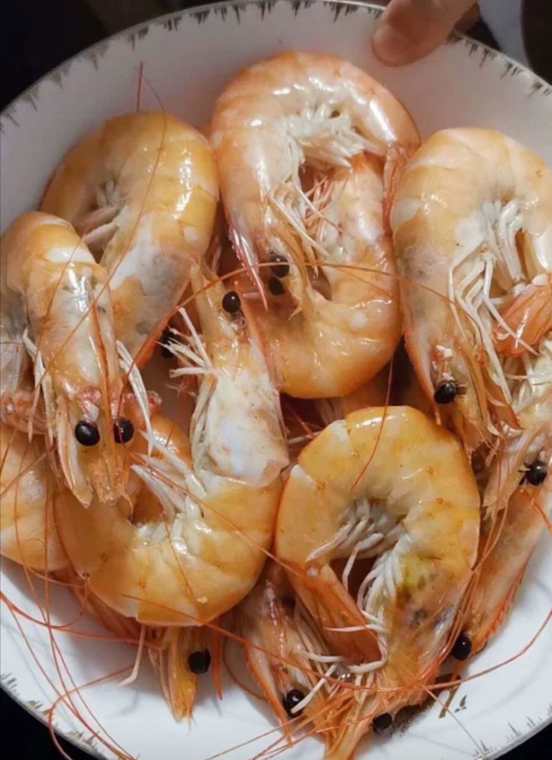 王牌大虾，盐冻大海虾，气冻无冰
