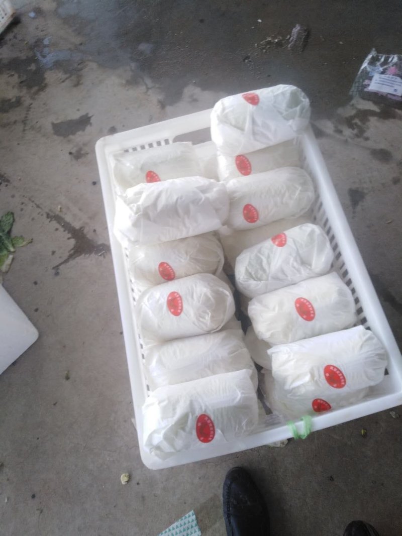 精品纯黄娃娃菜，高山娃娃菜质量非常好，耐运输