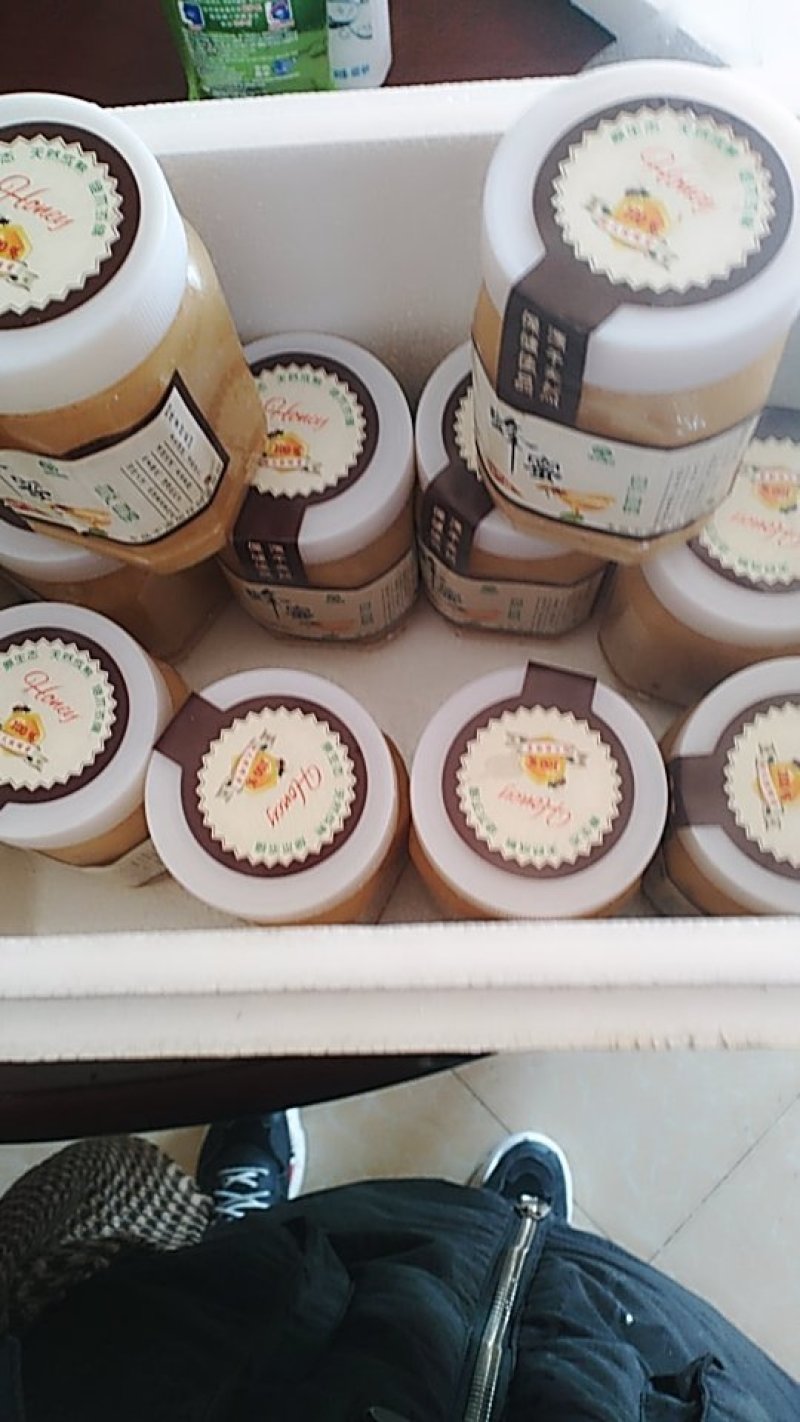 油菜蜜优质蜂蜜，油菜蜜天然无添加，蜂场直供。