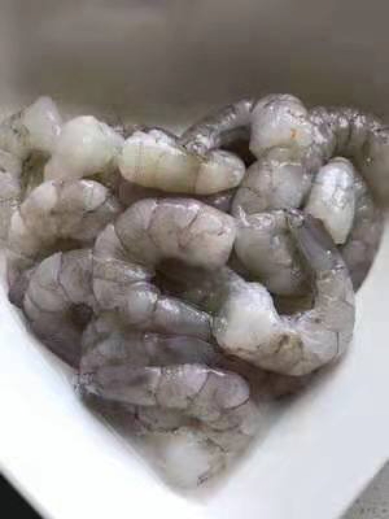 海鲜批发极品虾仁，含冰量特别少，个头大，烫完不缩水！！