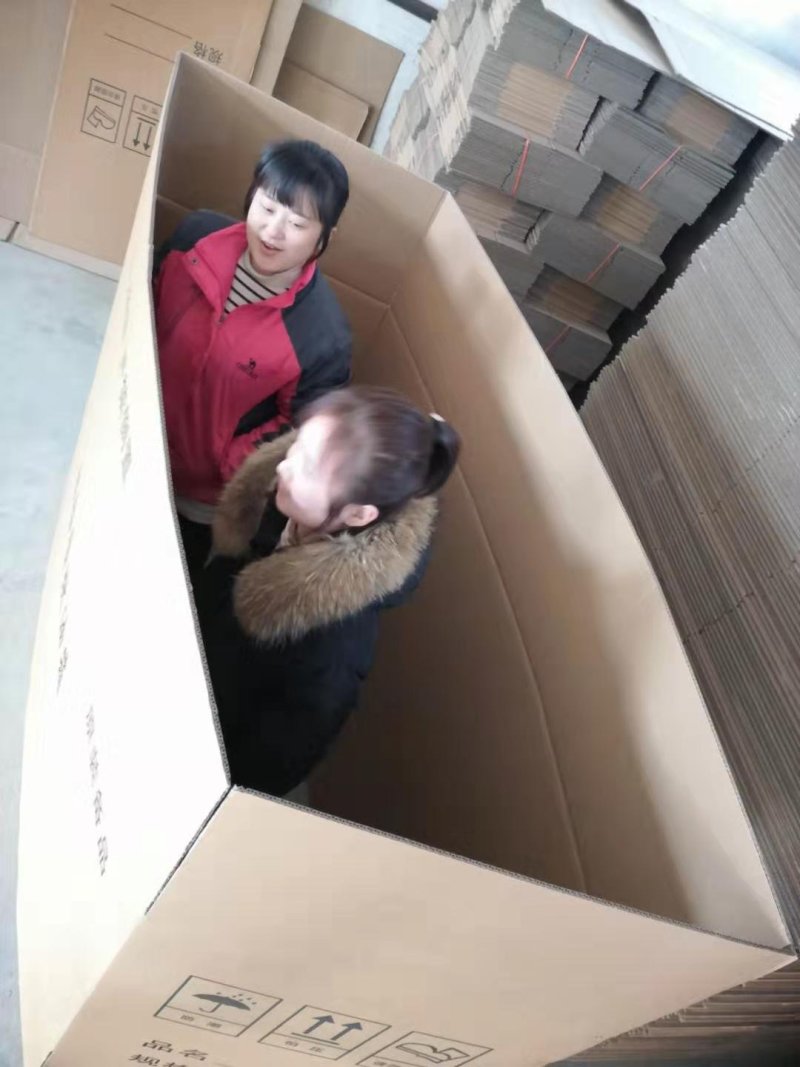 大纸箱水果纸箱包装材料快递纸箱包装订制包装