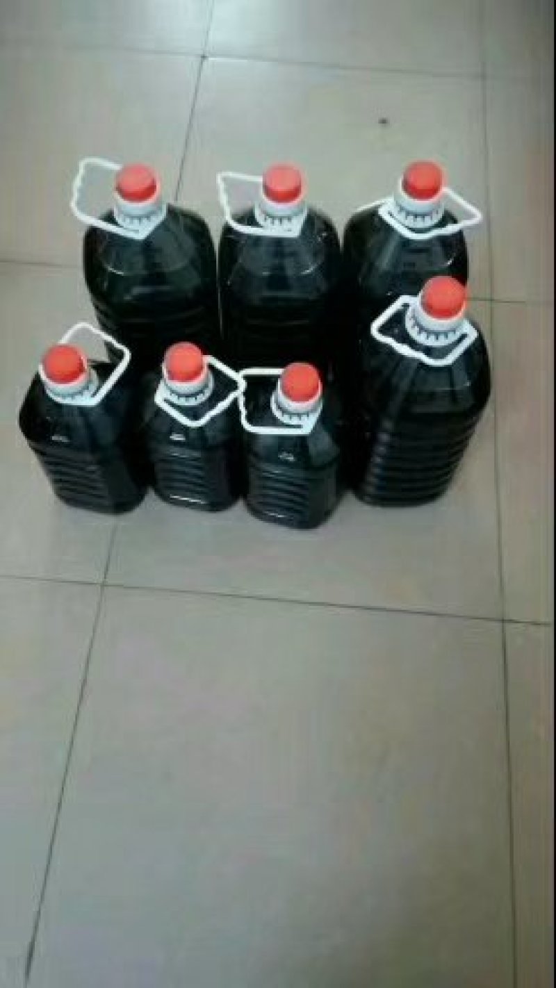 华英家庭农场高山刺葡萄酒