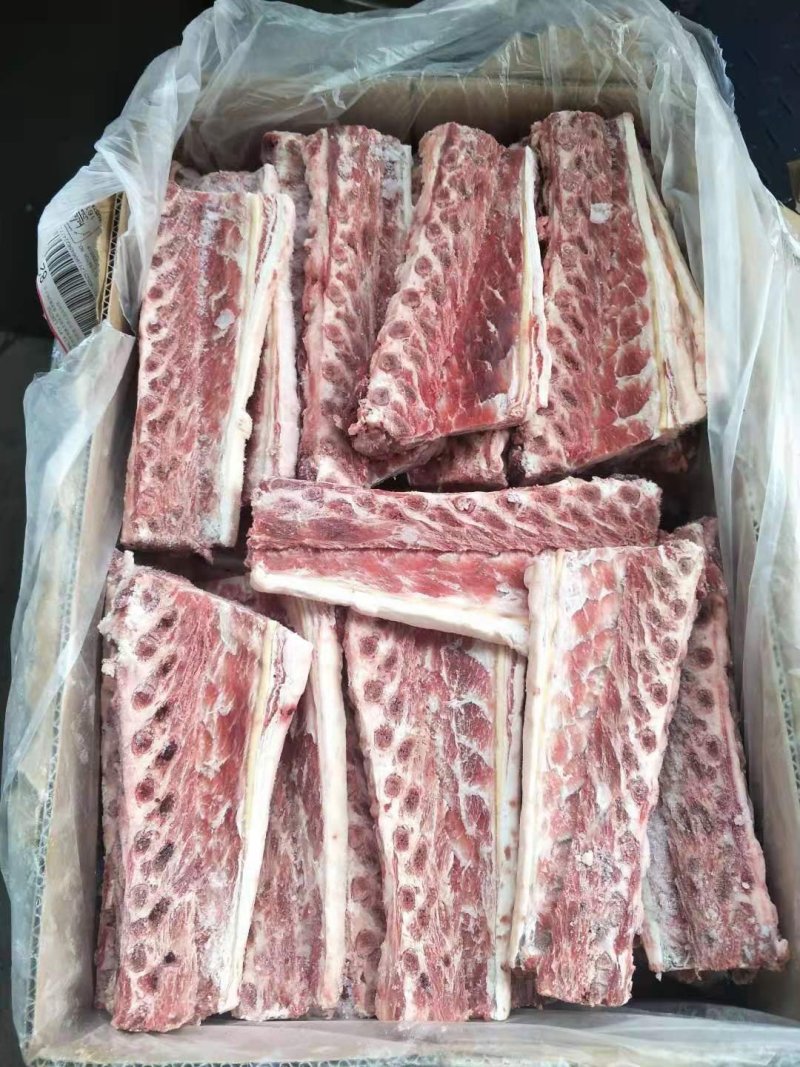 精品羔羊多肉刀骨，带肉带筋，常年供应，对接全国市场发货