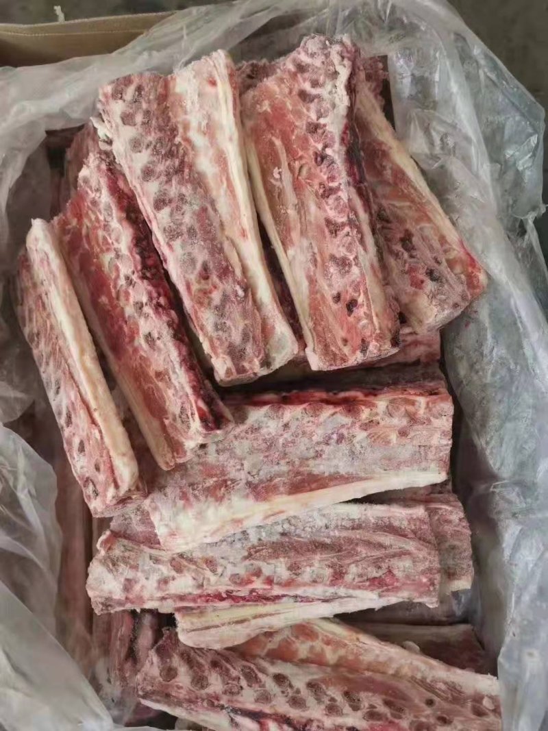 精品羔羊多肉刀骨，带肉带筋，常年供应，对接全国市场发货