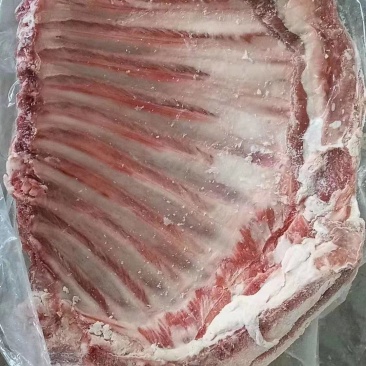 大羊全排，羔羊半排，