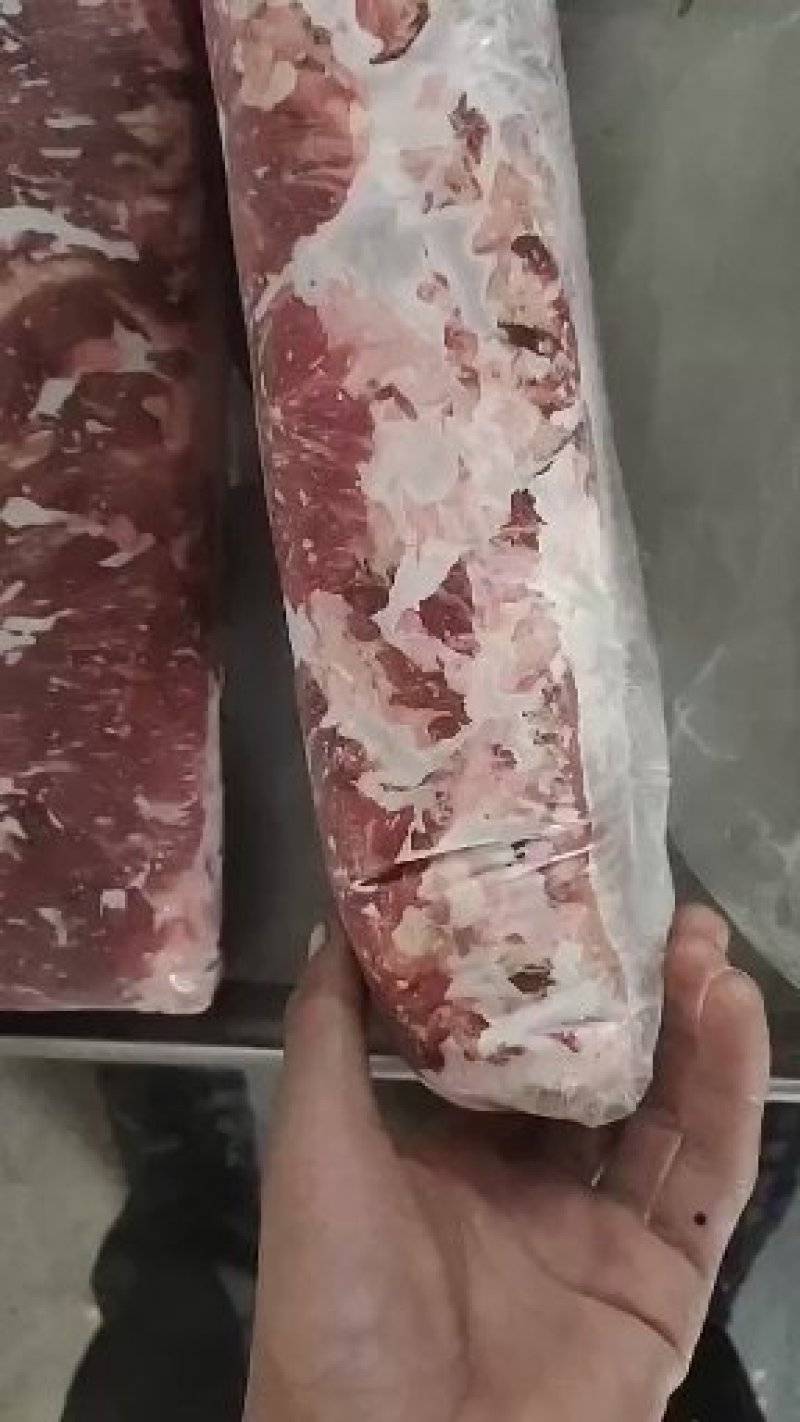 鲜牛后腿肉，纯干鲜牛肉，纯干牛碎肉，牛排