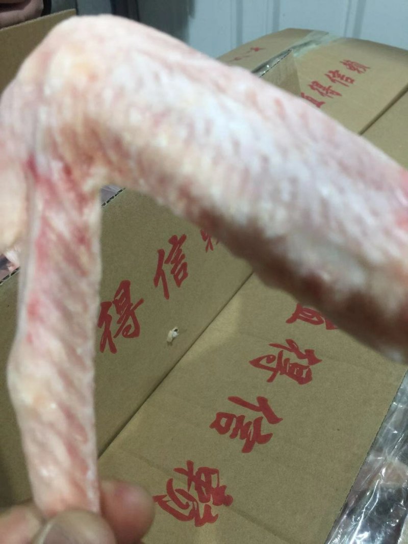 天润新鲜冷冻樱桃谷鸭二节翅，家庭，酒店绝味佳品。