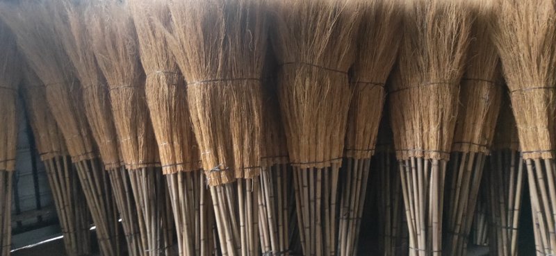 自产自销扫帚，量大从优，品质保证，欢迎新老客户实地考察