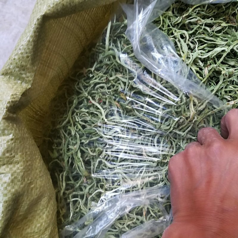 手工晾晒架豆王豆角丝，干豆角丝6~8厘米低温烘烤