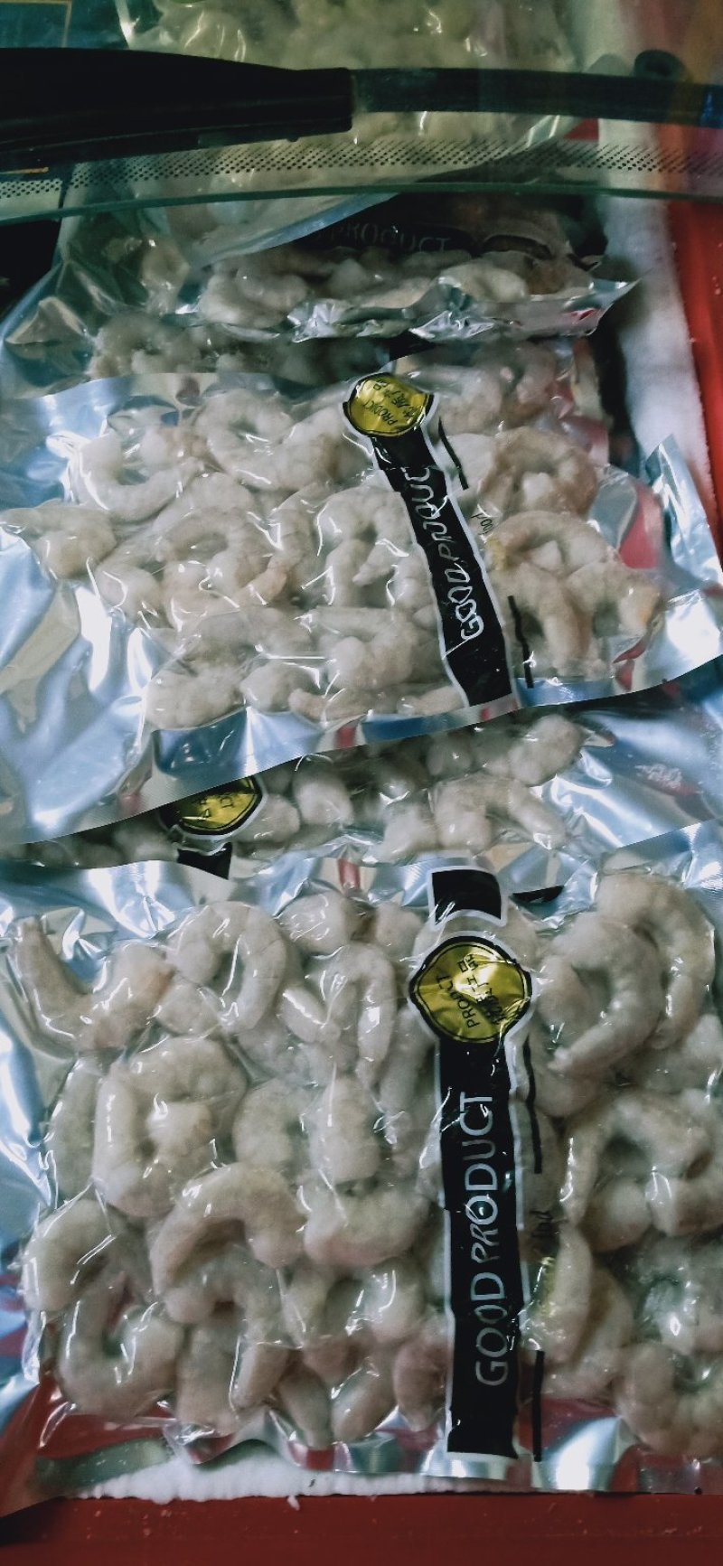 海鲜批发极品虾仁，含冰量特别少，个头大，烫完不缩水！！