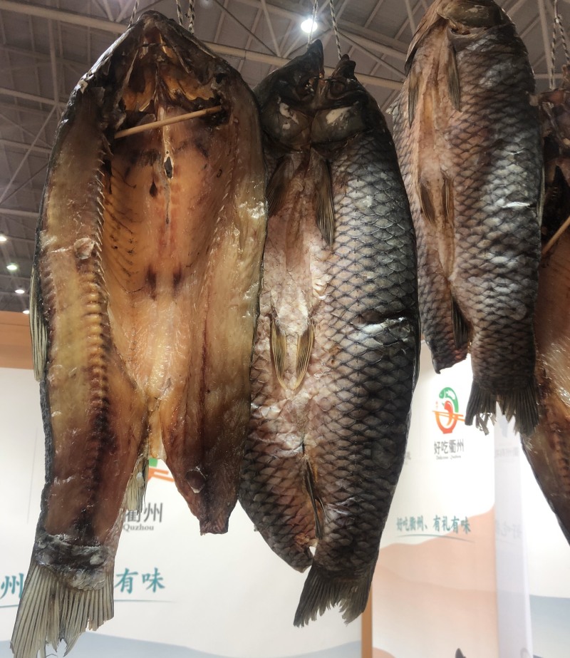 湖之味定制风味风干手撕鲫鱼、饭蒸鱼、刁子鱼，红尾鱼、鱼块