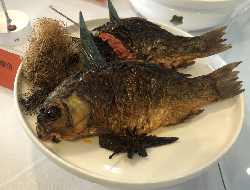 湖之味定制风味风干手撕鲫鱼、饭蒸鱼、刁子鱼，红尾鱼、鱼块