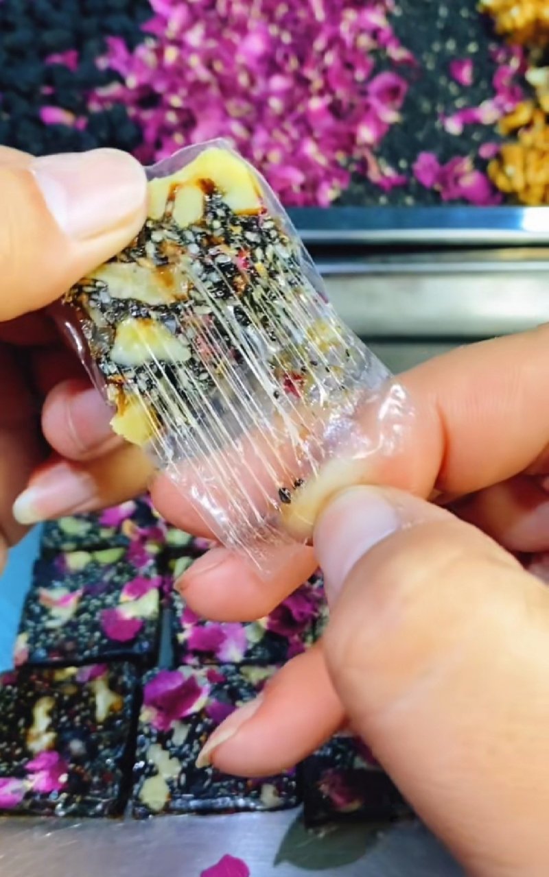 正宗源头产品手工阿胶糕（女人篇）