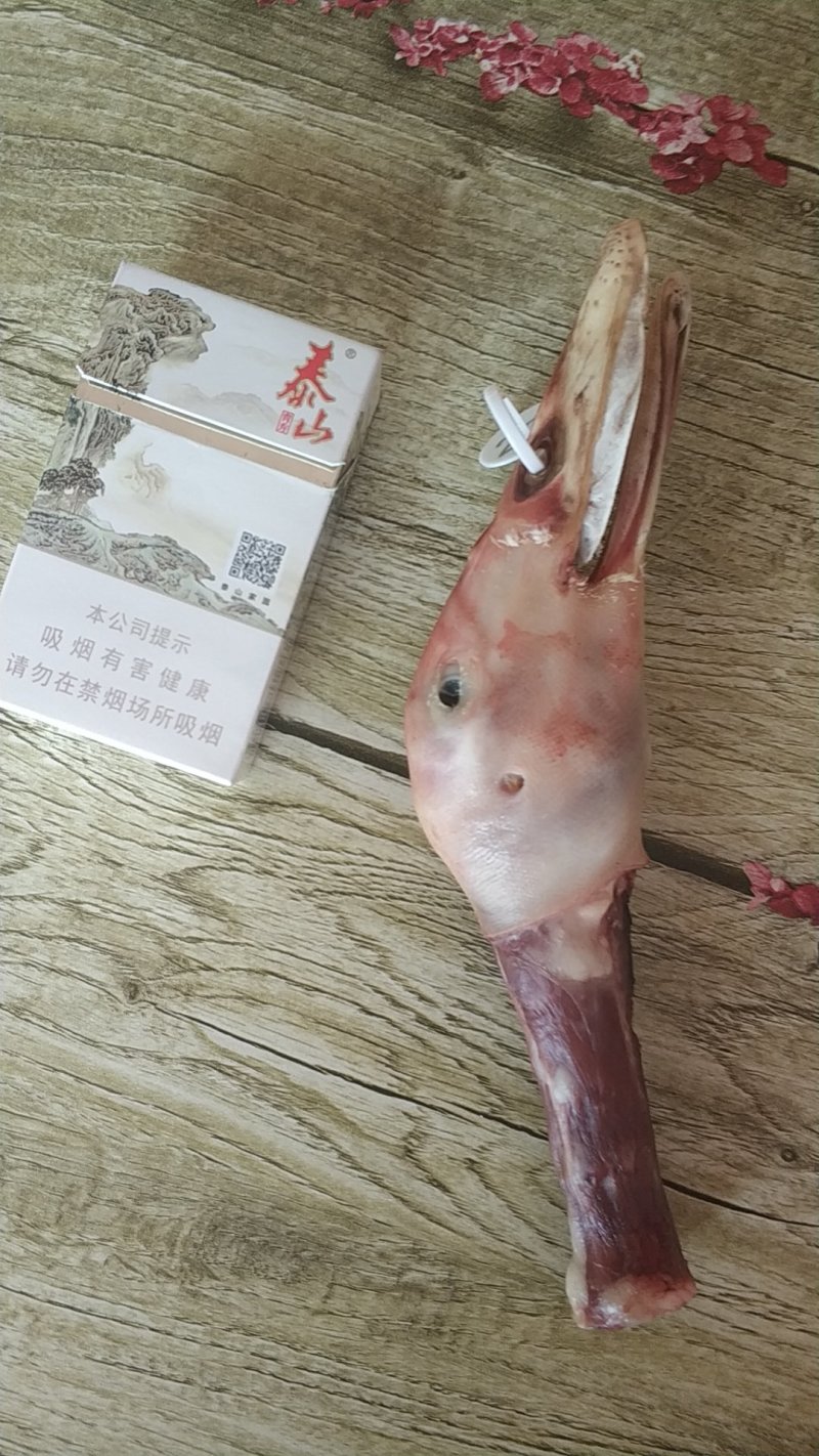 鸭头出售带鸭脖北京烤鸭带鸭脖鸭头