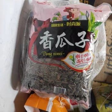 五香奶油红枣焦糖瓜子