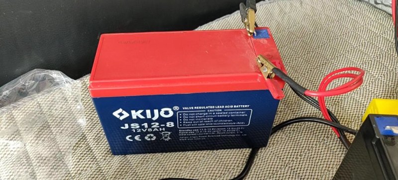电动喷雾器锂电池多种电源可以选择