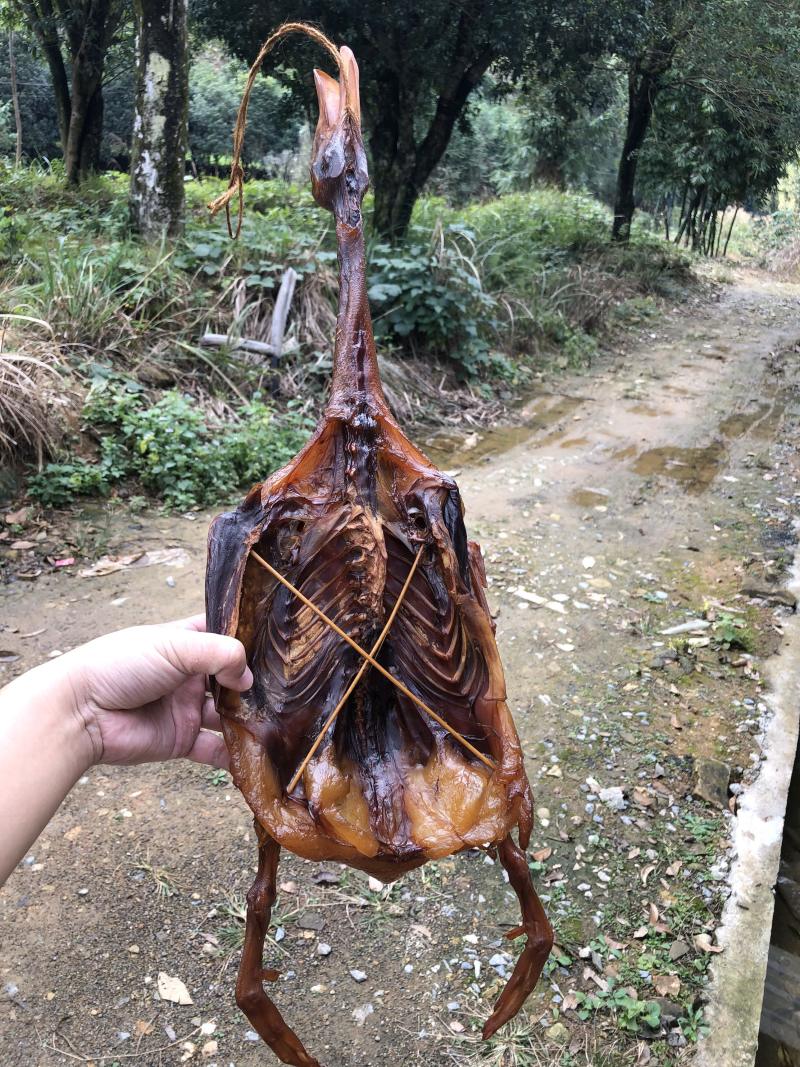 桂林龙胜正宗农家自制烟熏老腊肉