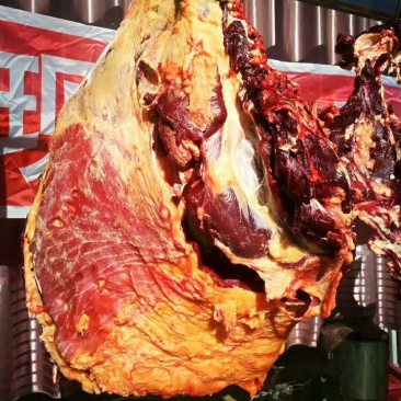 内蒙古锡林郭勒黄牛肉，纯草饲十斤一块，
