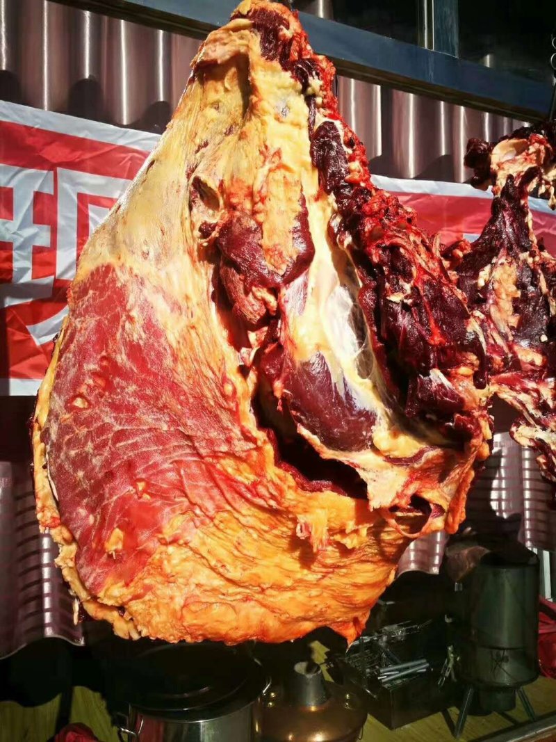 内蒙古锡林郭勒黄牛肉，纯草饲十斤一块，