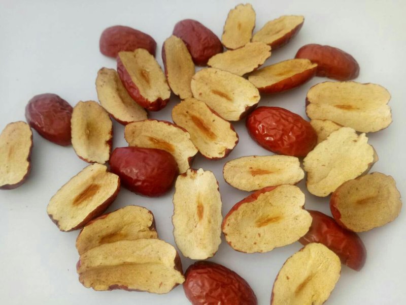 供电商直播带货新疆红枣片灰枣片红枣干酥脆香甜可一件代发