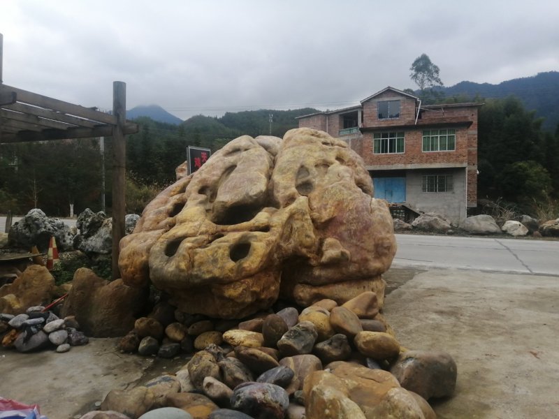 园林石