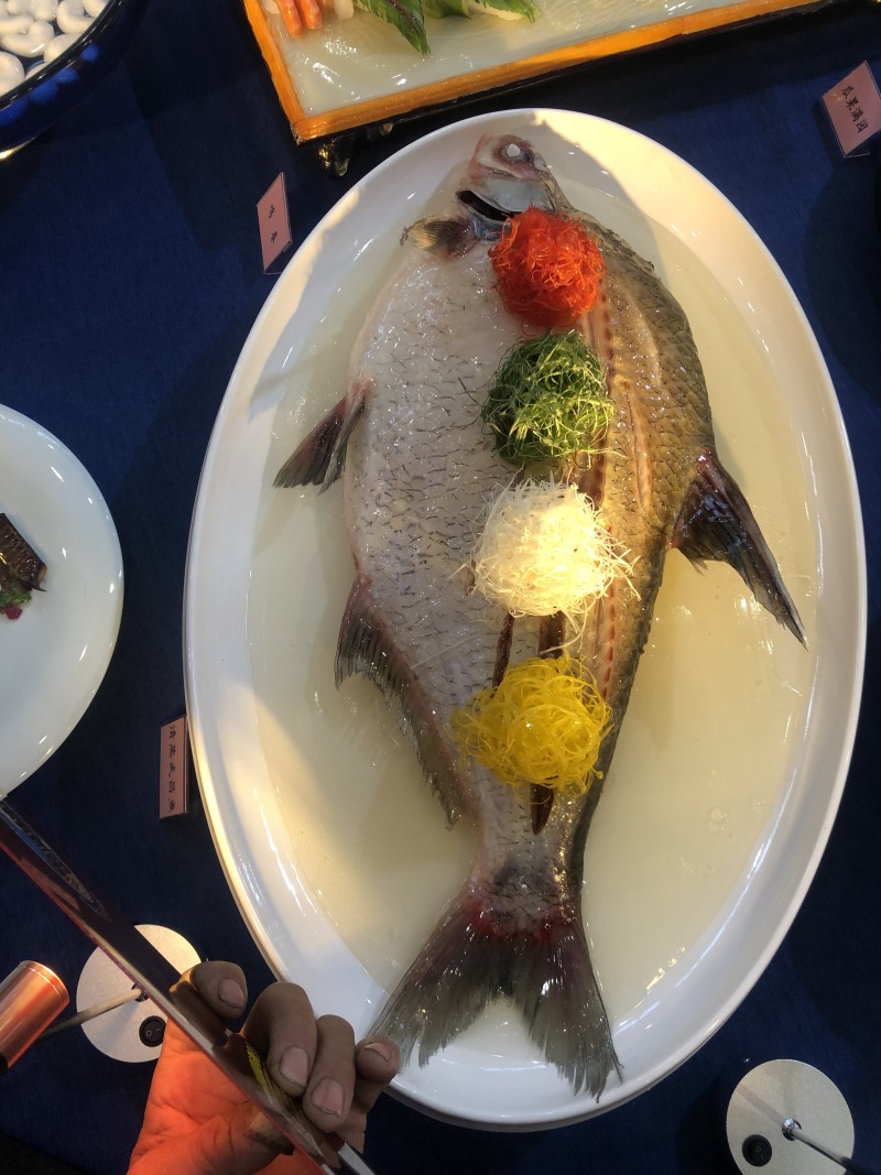 湖北特产，湖之味风干武昌鱼，酥鳞武昌鱼定制加工