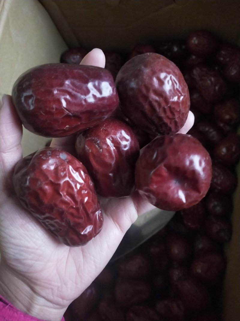 新疆和田大枣特级肉厚核小颗粒均匀新货枣王包邮