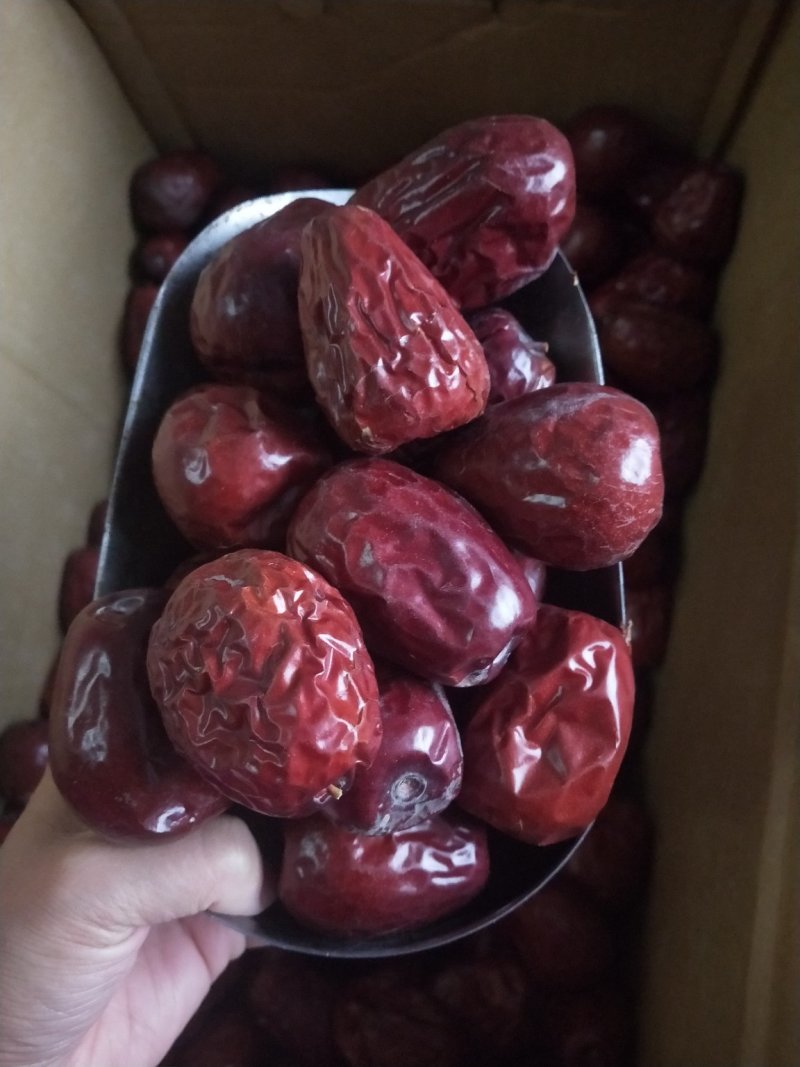 新疆和田大枣特级肉厚核小颗粒均匀新货枣王包邮