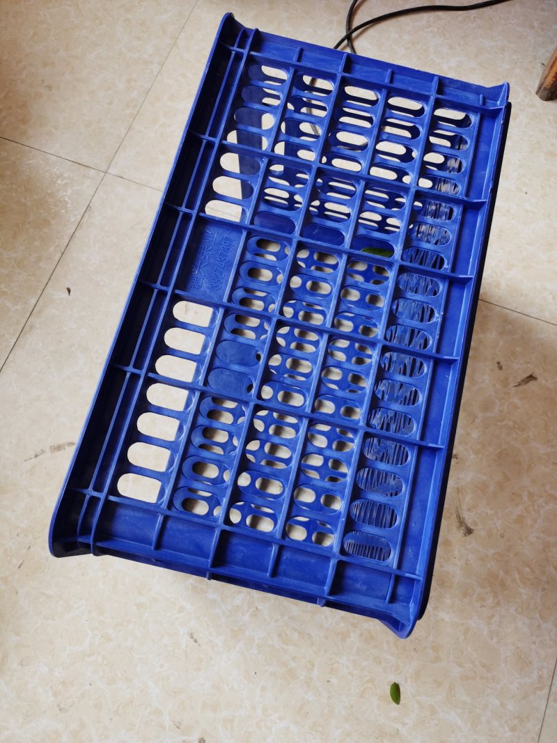 塑料水果筐，宝石蓝40斤果筐