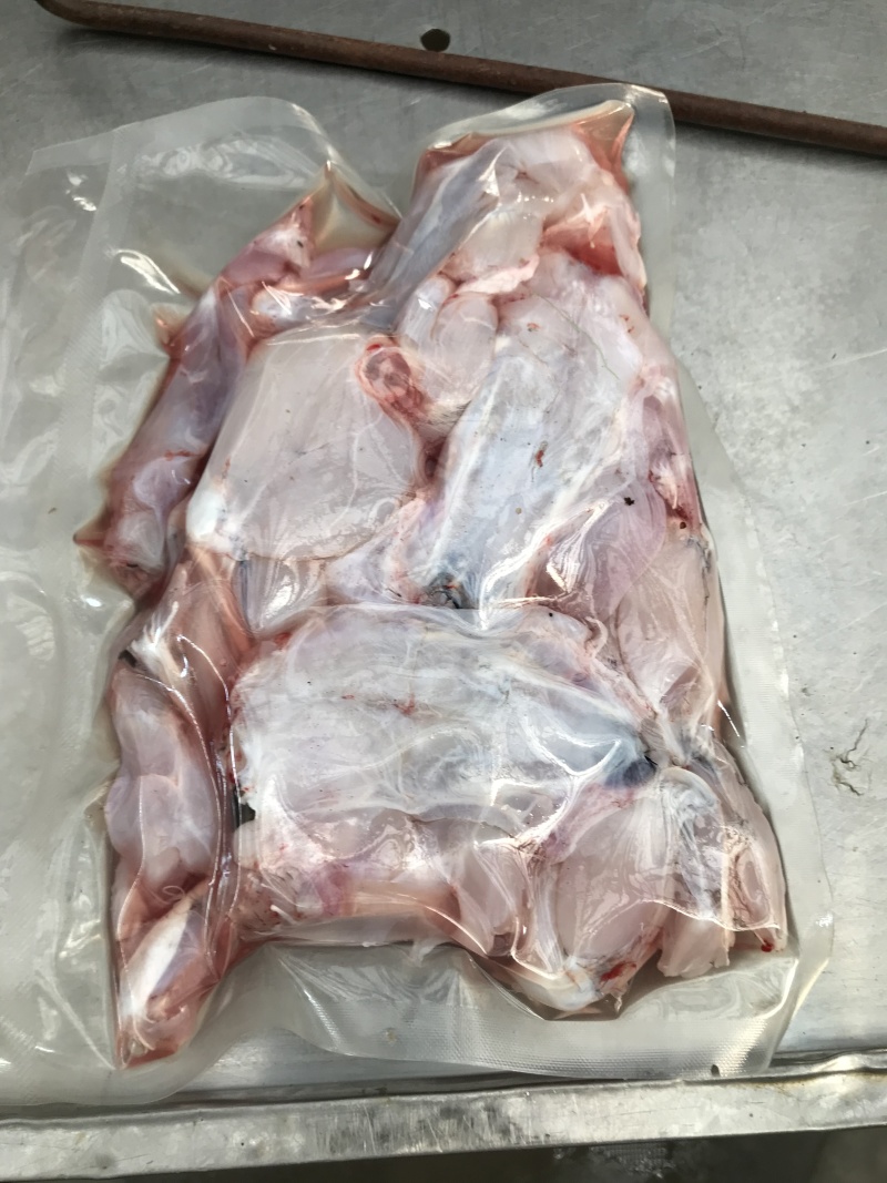 蛙肉，酒店，饭店餐厅，自助餐，学校食堂必备，价格实惠。