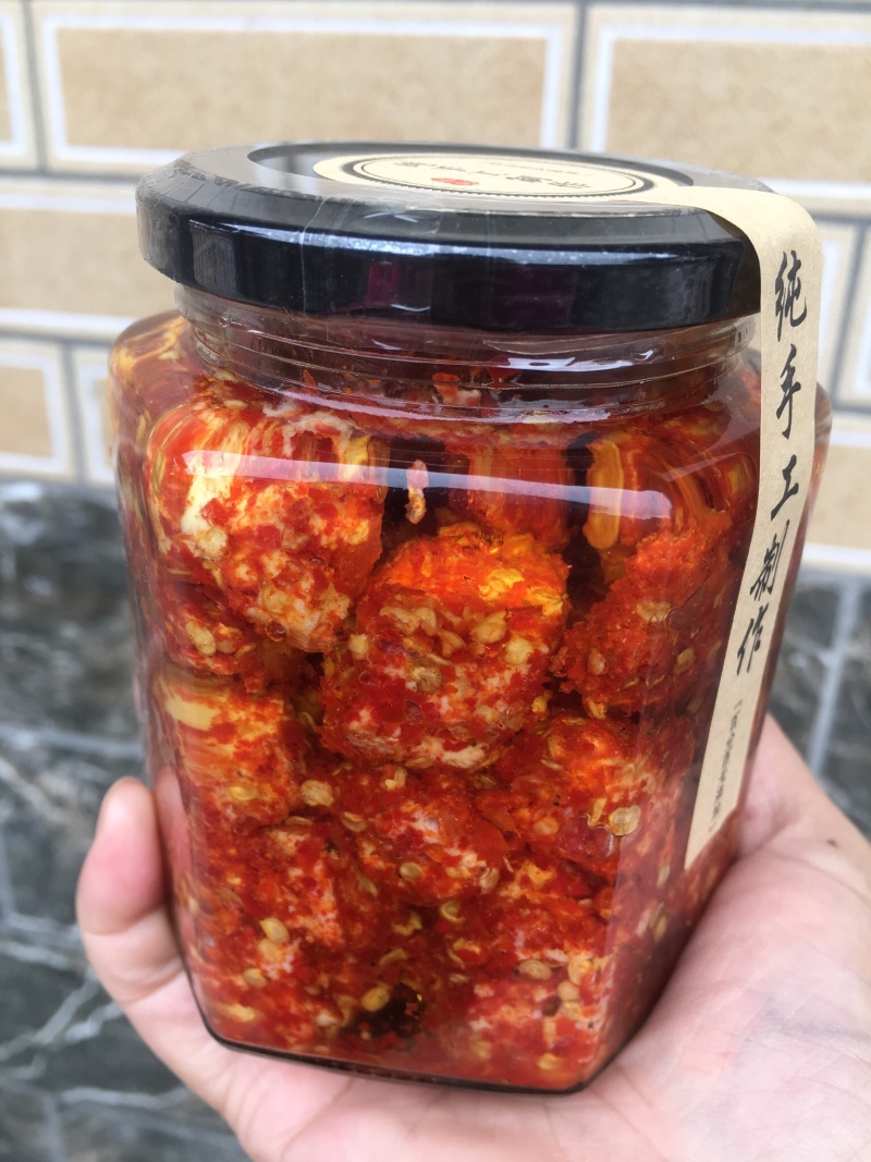 2019农家纯手工制作霉豆腐，天然石膏制做而成。