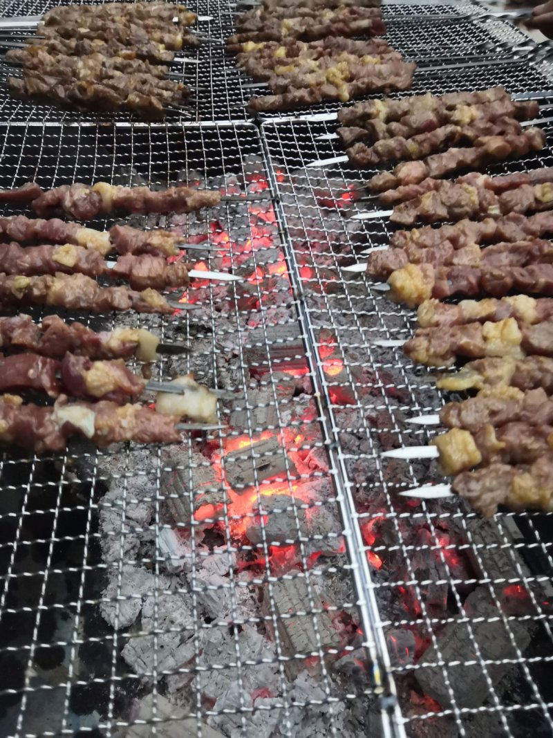【包邮专区】烧烤炭取暖炭果木炭无烟高温炭厂家直销一件代发