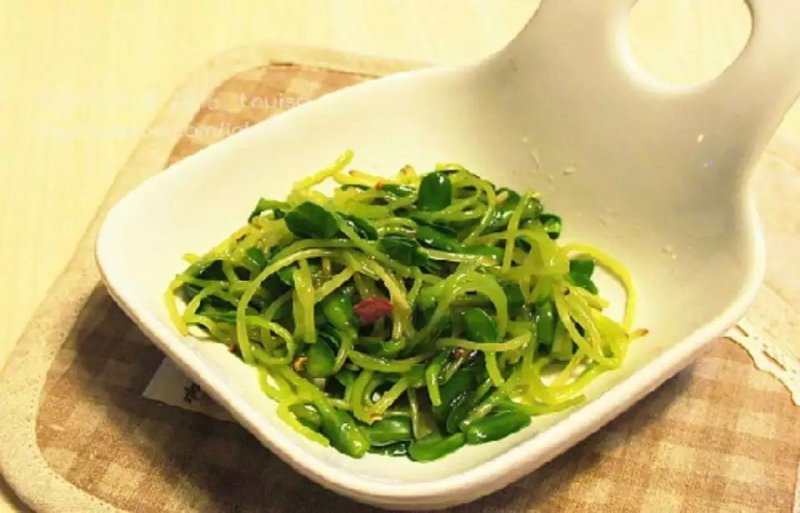 豌豆苗穴盘苗芽苗菜麻豌豆苗白豌豆苗