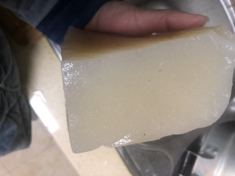 特级魔芋精粉，粘度2万左右，需要详谈，厂家直销