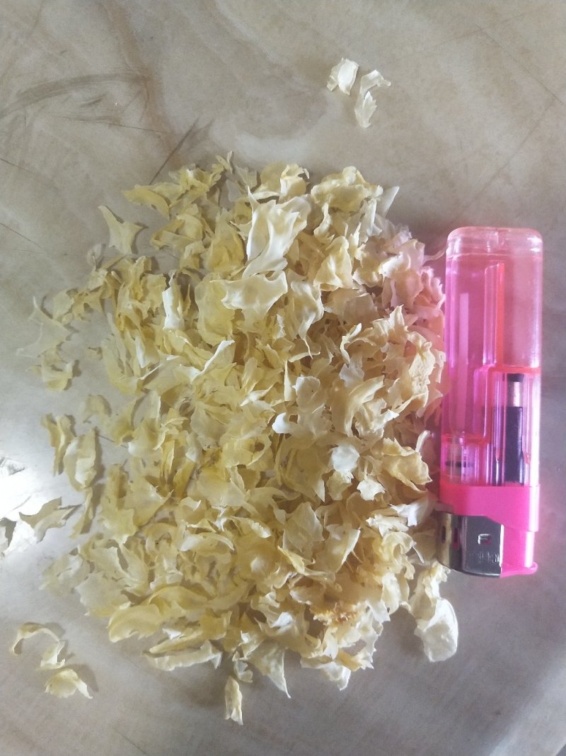 银耳叶片0.2-0.4cm请按购买数量拍否则不发货