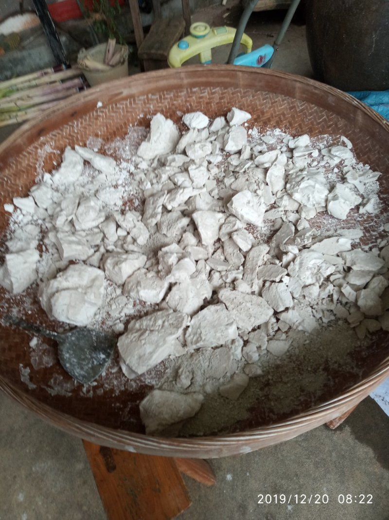 农家手工制作野生葛根粉