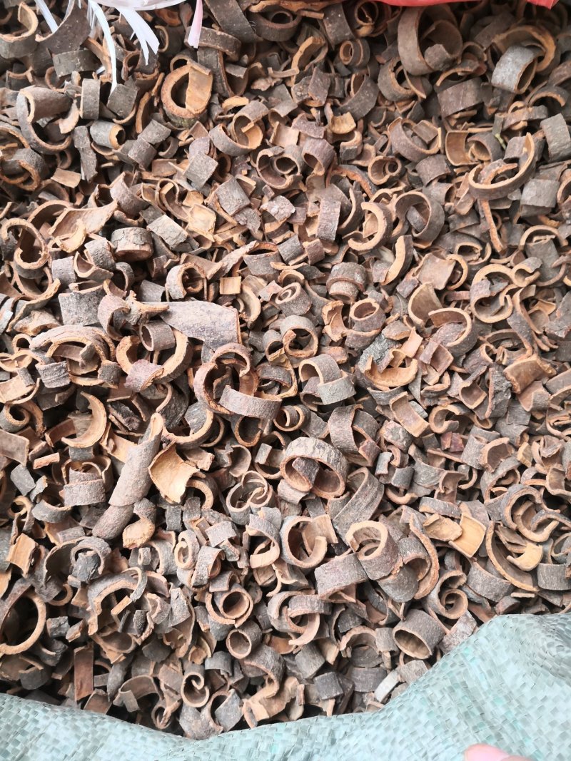 肉桂丝肉桂个无硫净货带皮肉桂刮皮肉桂规格齐全
